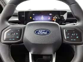 Ford Explorer thumbnail 29
