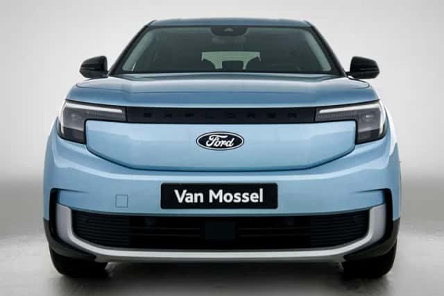 Ford Explorer (2026) thumbnail 5