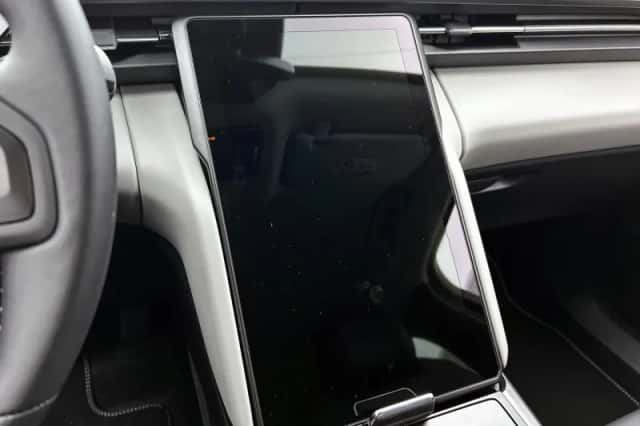 Ford Explorer (2026) thumbnail 7