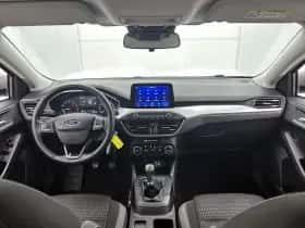 Ford Focus (2022) thumbnail 22