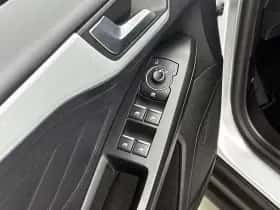 Ford Focus (2022) thumbnail 24