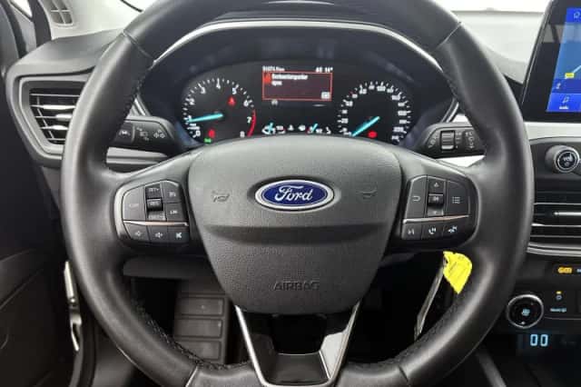 Ford Focus (2022) thumbnail 29