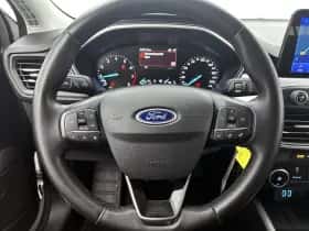 Ford Focus (2022) thumbnail 29