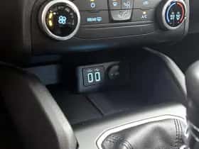 Ford Focus (2022) thumbnail 30