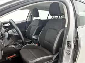 Ford Focus (2022) thumbnail 32