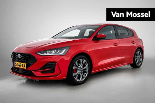 Ford Focus (2023) thumbnail 1