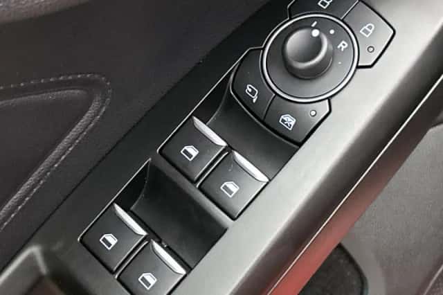 Ford Focus (2023) thumbnail 27