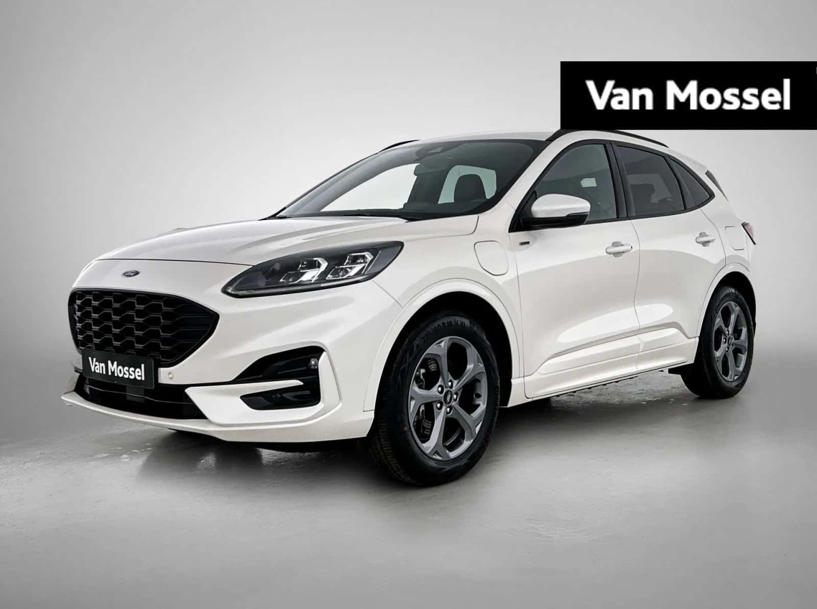 Ford Kuga (2021) — foto 1