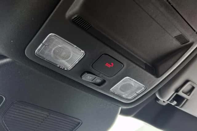 Ford Kuga (2021) thumbnail 11