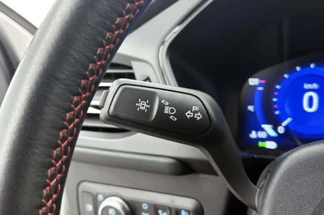 Ford Kuga (2021) thumbnail 13