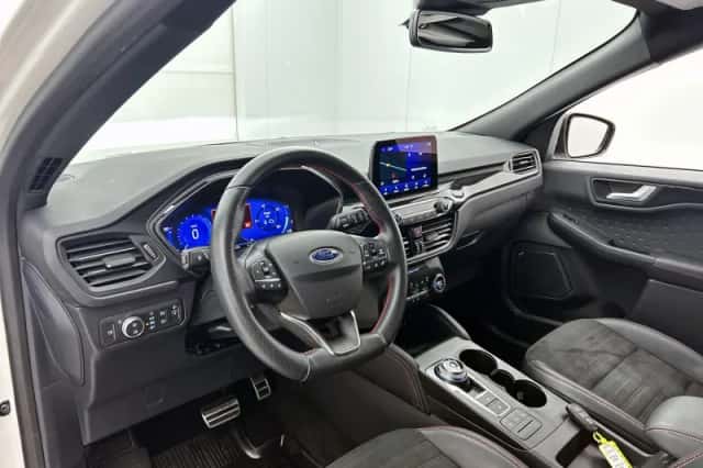 Ford Kuga (2021) thumbnail 22