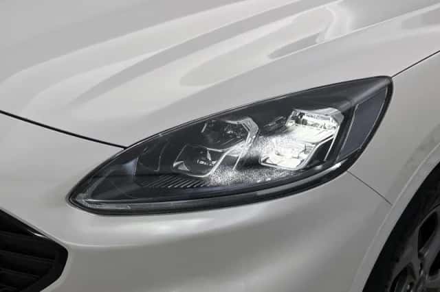 Ford Kuga (2021) thumbnail 25