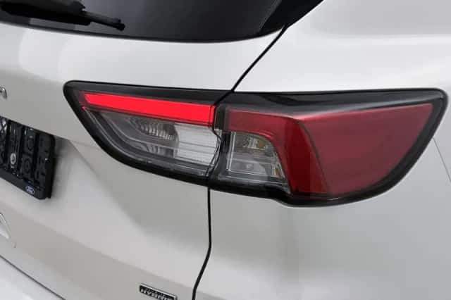 Ford Kuga (2021) thumbnail 29