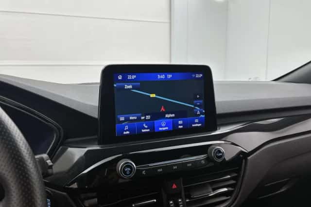Ford Kuga (2021) thumbnail 33