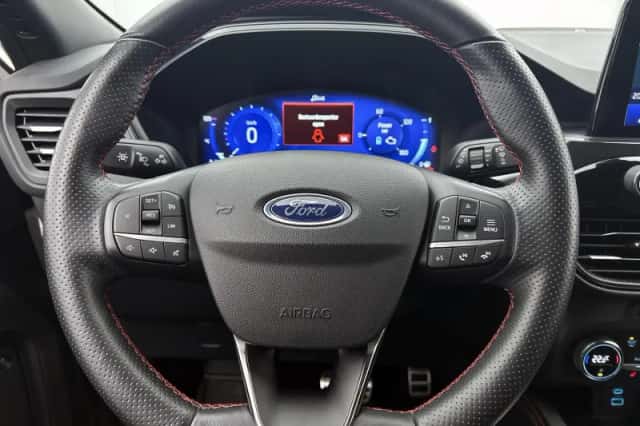 Ford Kuga (2021) thumbnail 36