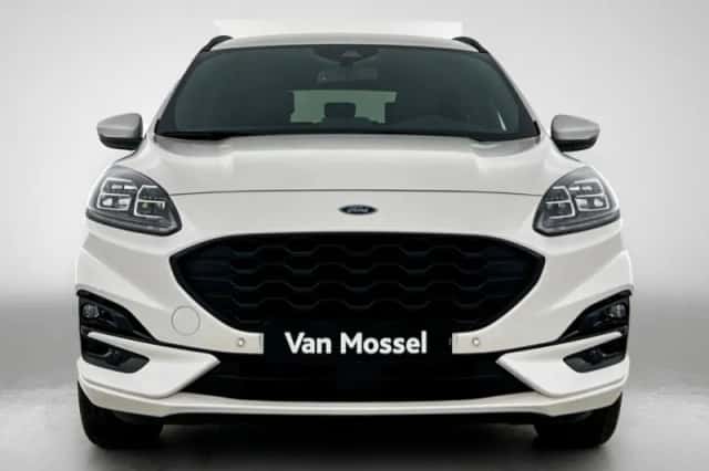 Ford Kuga (2021) thumbnail 5