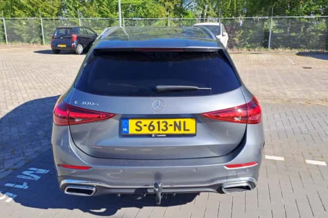 Mercedes-Benz C-Klasse (2023) thumbnail 4