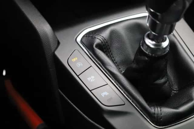 Ford Focus (2023) thumbnail 18