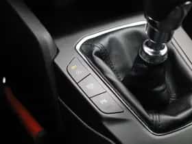 Ford Focus thumbnail 18