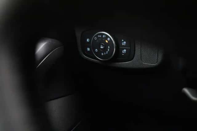 Ford Focus (2023) thumbnail 22