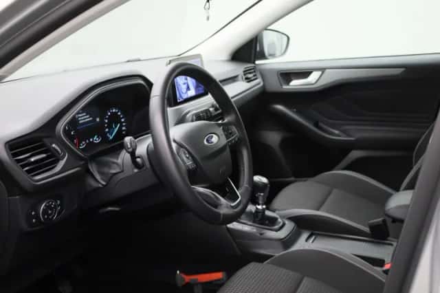 Ford Focus (2023) thumbnail 27
