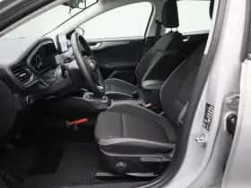Ford Focus thumbnail 8