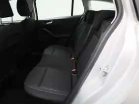 Ford Focus thumbnail 9