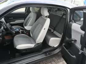 Mazda MX-30 thumbnail 6