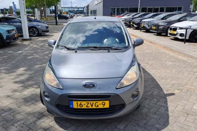 Ford Ka (2011) thumbnail 6