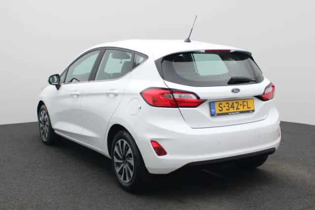 Ford Fiesta (2023) thumbnail 2