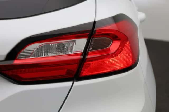 Ford Fiesta (2023) thumbnail 35
