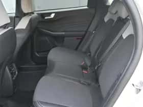 Ford Kuga thumbnail 33