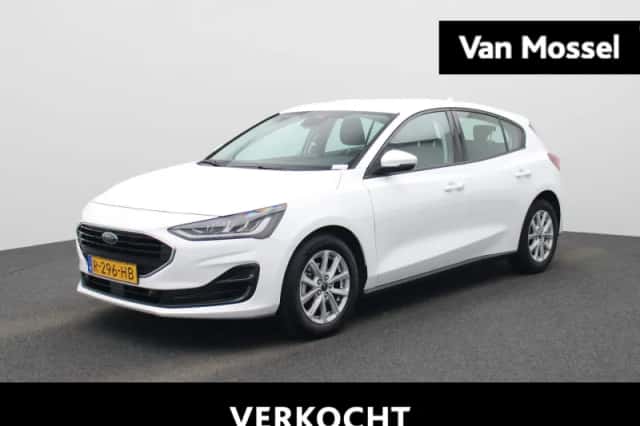 Ford Focus (2022) thumbnail 1