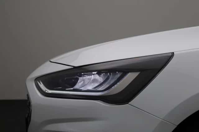 Ford Focus (2022) thumbnail 15