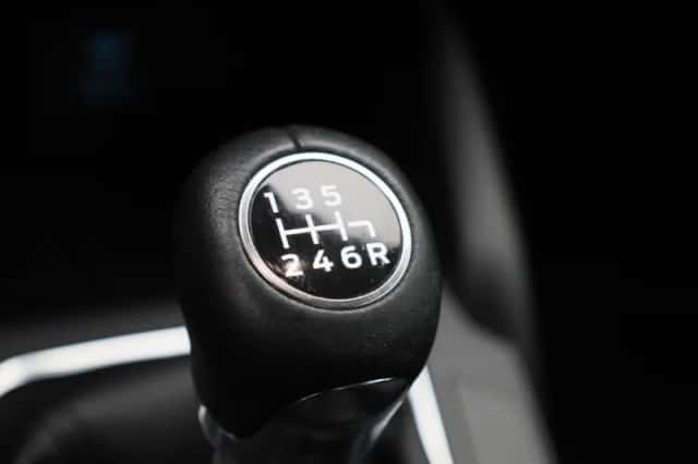 Ford Focus (2022) thumbnail 18