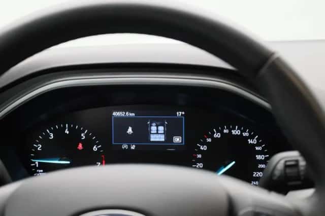 Ford Focus (2022) thumbnail 8