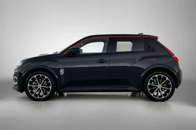 Renault 5 (2025) thumbnail 2