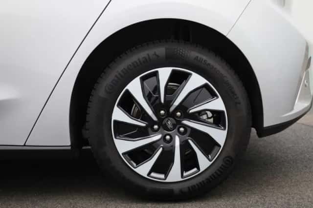 Ford Focus (2022) thumbnail 13