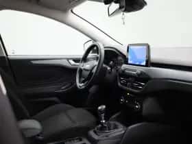 Ford Focus thumbnail 26
