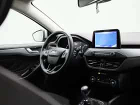 Ford Focus thumbnail 28