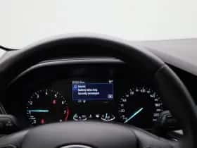Ford Focus thumbnail 8