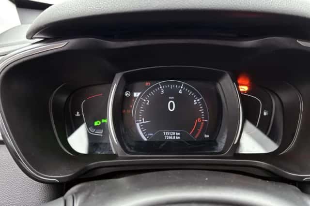Renault Kadjar (2016) thumbnail 19
