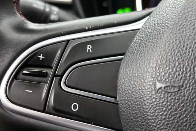 Renault Kadjar (2016) thumbnail 6