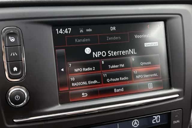 Renault Kadjar (2016) thumbnail 7