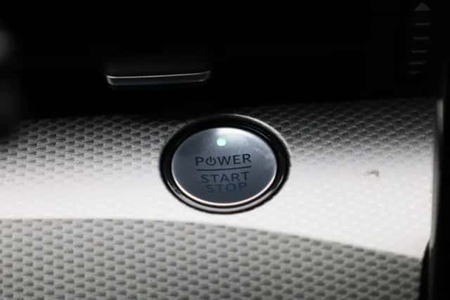 Ford Mustang Mach-E (2021) thumbnail 26