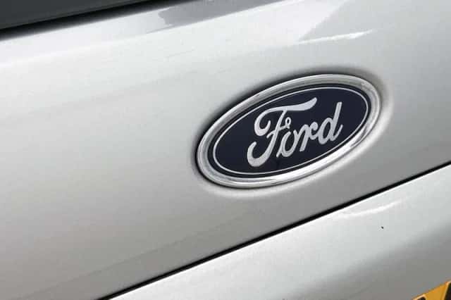Ford EcoSport (2018) thumbnail 24