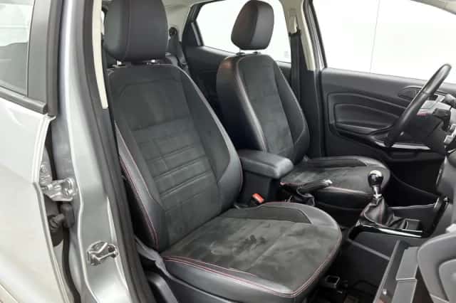 Ford EcoSport (2018) thumbnail 38