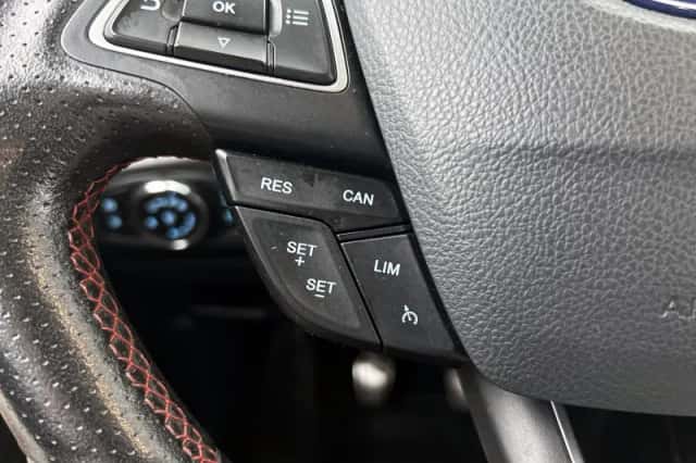 Ford EcoSport (2018) thumbnail 6