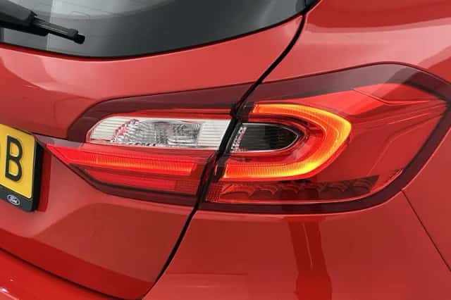 Ford Fiesta (2021) thumbnail 23