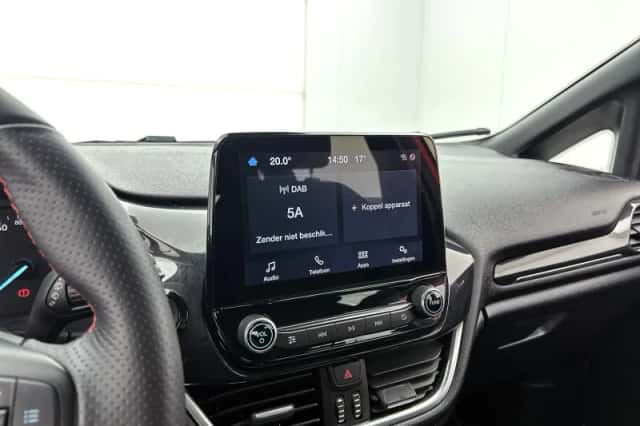 Ford Fiesta (2021) thumbnail 24